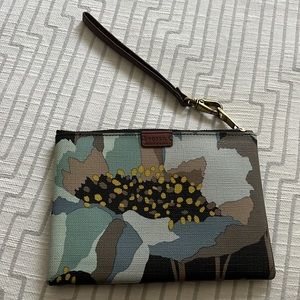 Fossil Wristlet Coated Wallet Clutch